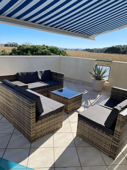 Domaine D'Azur - Renovated 1Br With Terrace Pool & Garage Lägenhet Le Lavandou Exteriör bild