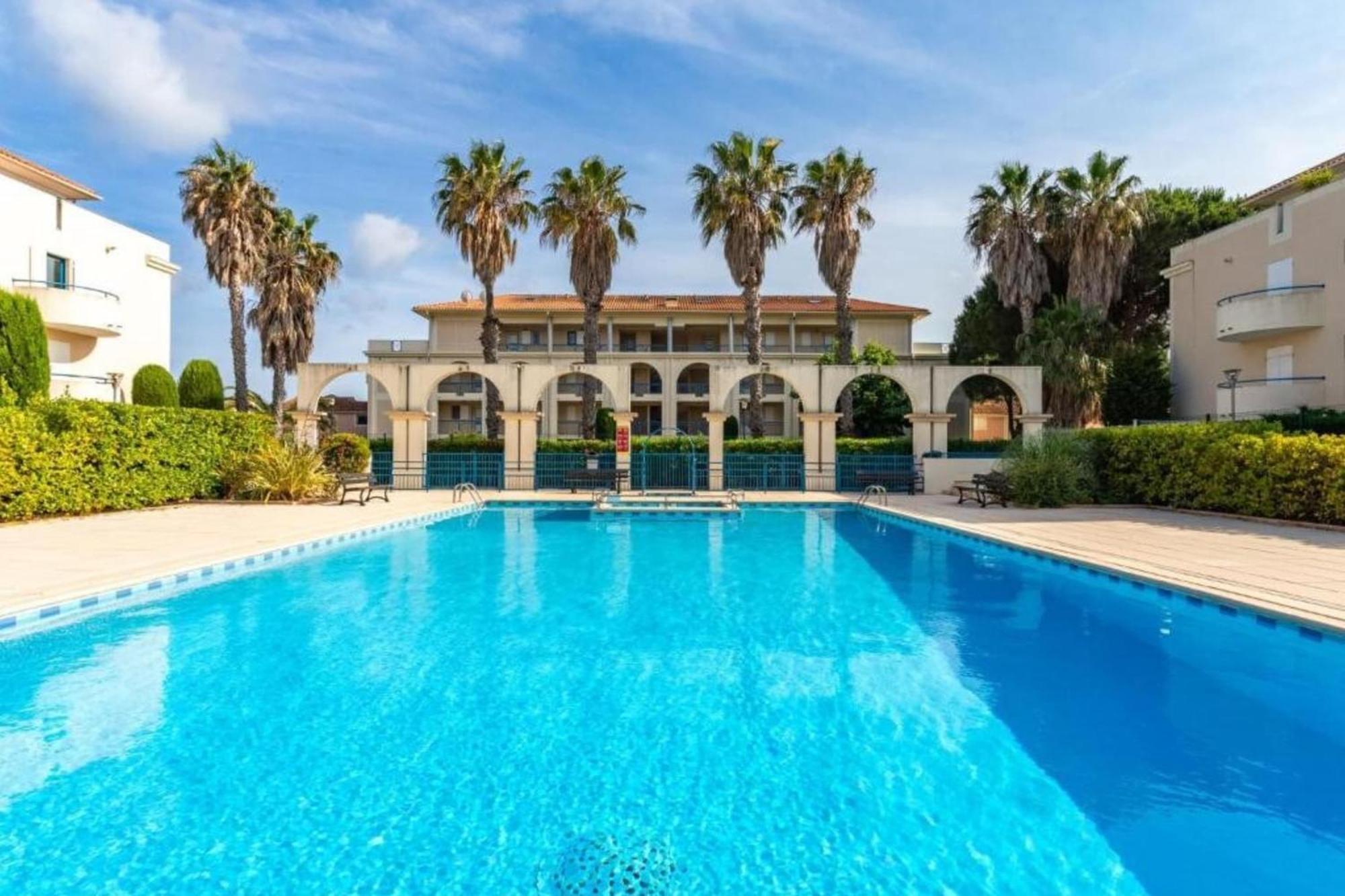 Domaine D'Azur - Renovated 1Br With Terrace Pool & Garage Lägenhet Le Lavandou Exteriör bild